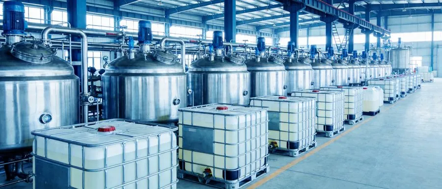 Concrete admixture factory reactor tanks